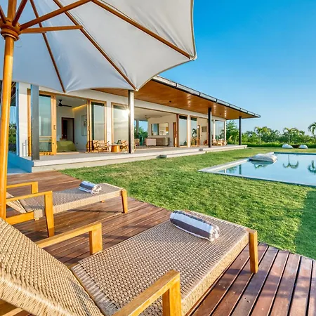 Sana Villa, Panoramic View Of Uluwatu